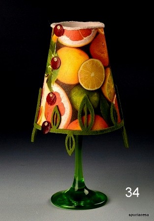 Sklenený svietnik s kreatívnym tienidlom - 34